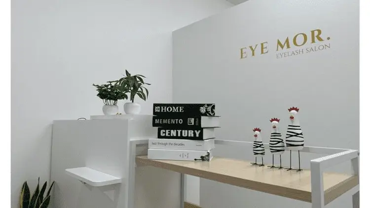 eye mor.刈谷店の内観・外観2