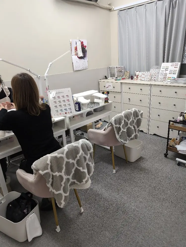 フローラネイルエステの内観・外観1