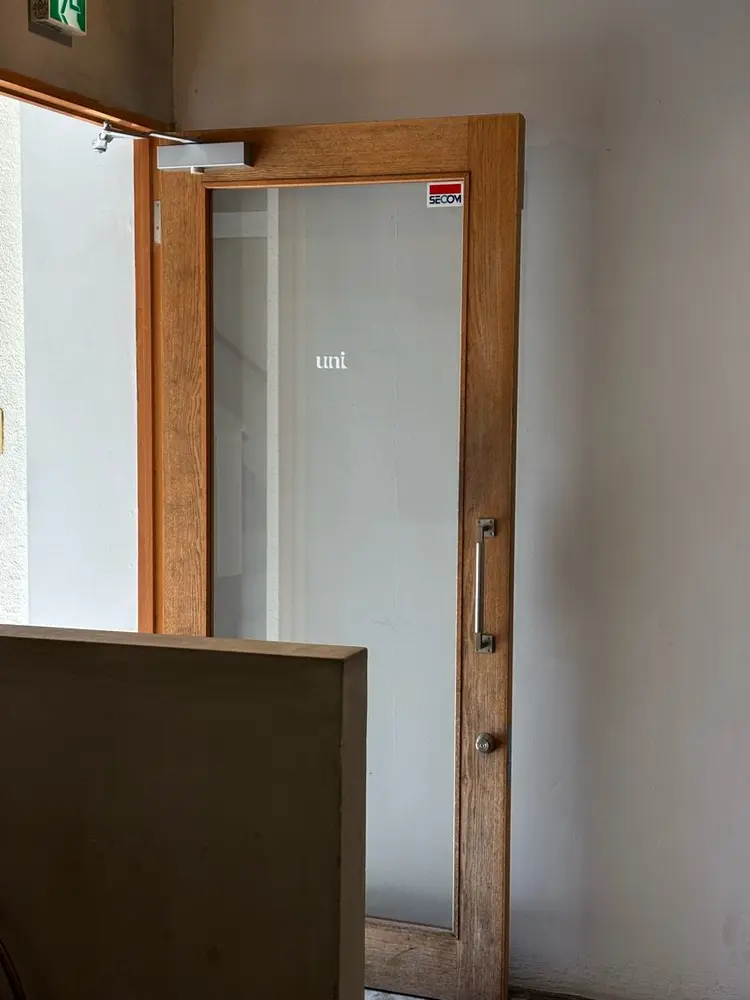 uniの内観・外観3