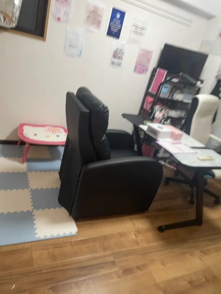 nailsalon younailの内観・外観1