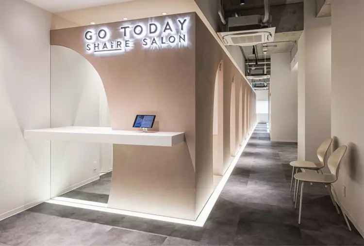 GO TODAY SHAIRE　SALON 横浜Mare店の内観・外観1