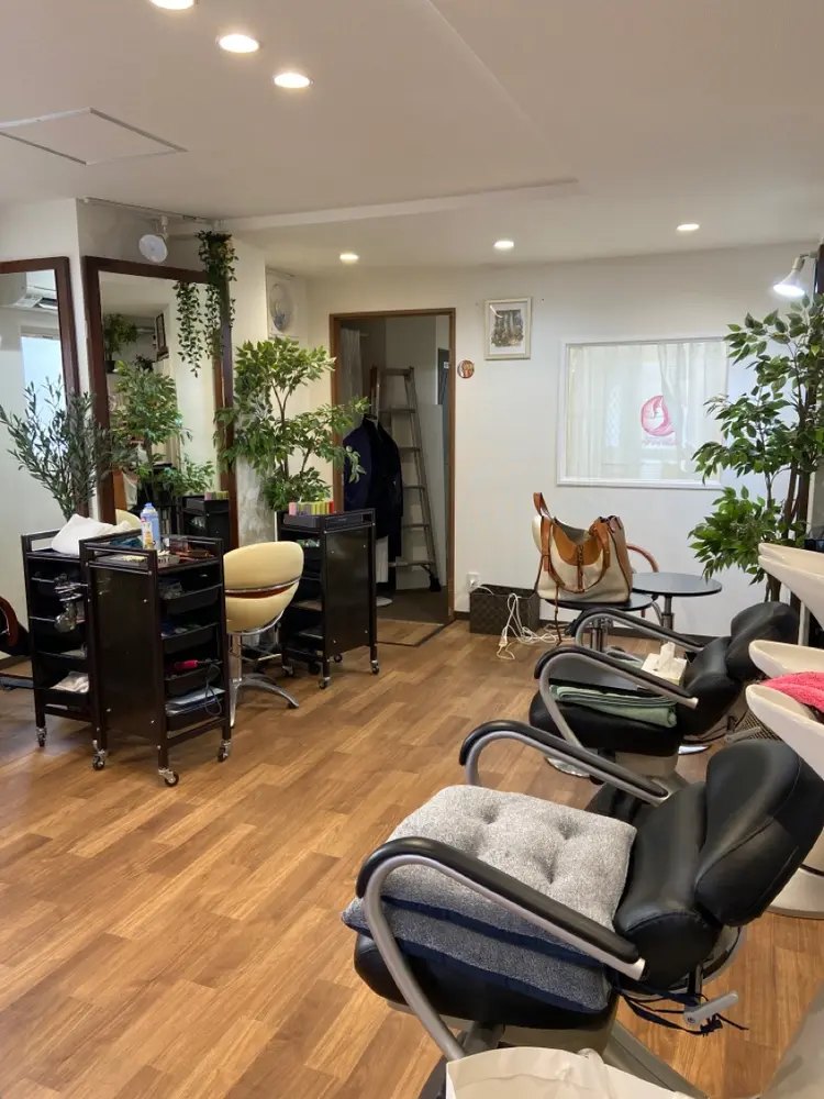 ヘアメイク職人の内観・外観3