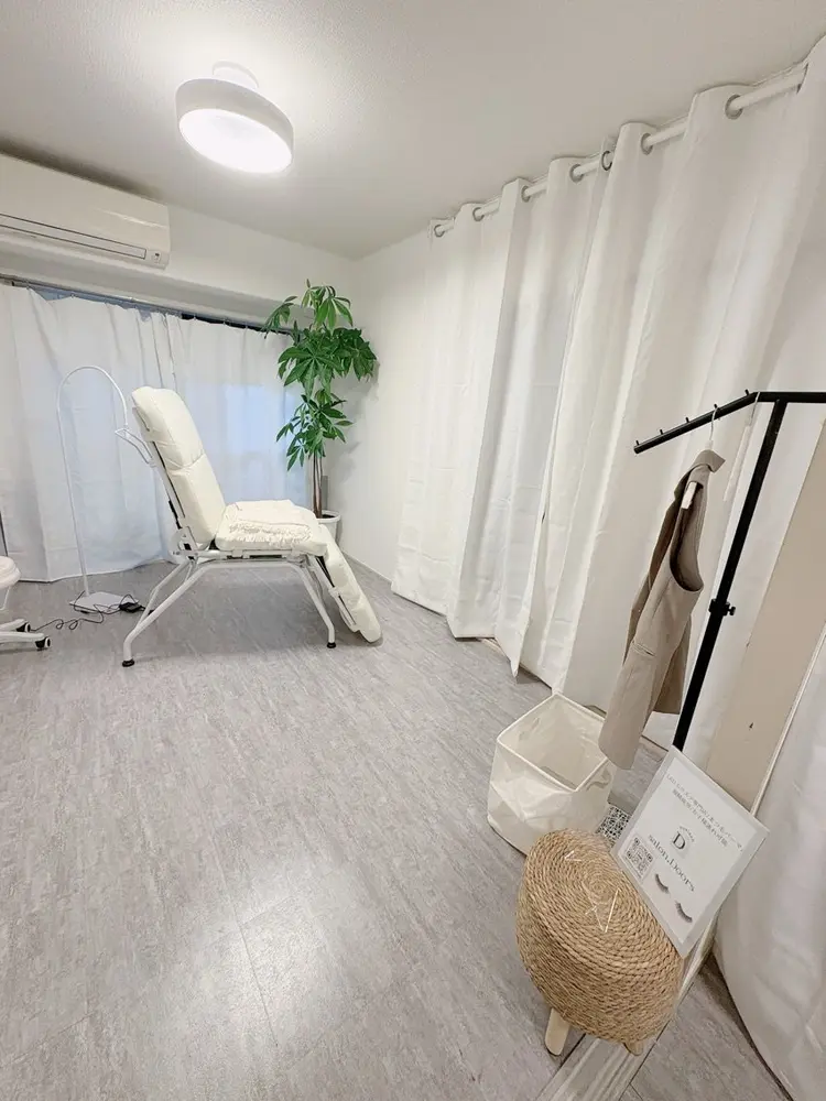 salon.Doorsの内観・外観1