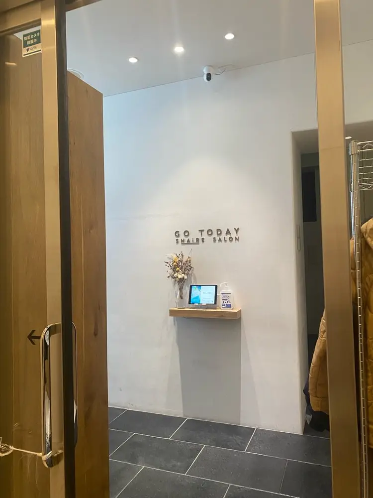 GO TODAY SHAiRE SALON 原宿Stella店の内観・外観3