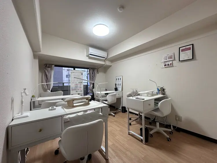 Ana.Chuo Nails Salonの内観・外観1