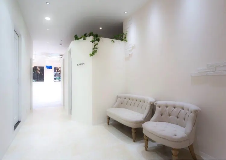 concept   淡路店の内観・外観1