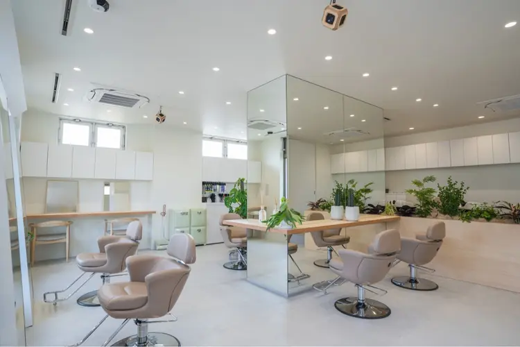 e's 鎌倉の内観・外観1