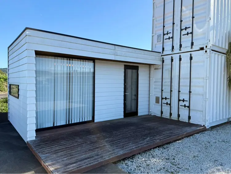 𝐩𝐫𝐢𝐯𝐚𝐭𝐞 𝐬𝐚𝐥𝐨𝐧 𝟏𝟐.𝐄𝐘𝐄の内観・外観1