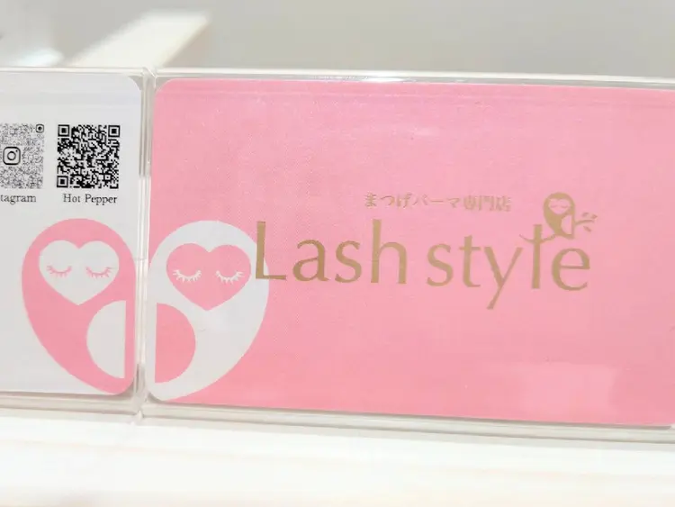 まつげパーマ専門店 Lash style by TONEの内観・外観3