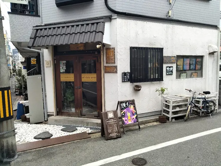 kelopakbunga（クロパブンガ）の内観・外観2