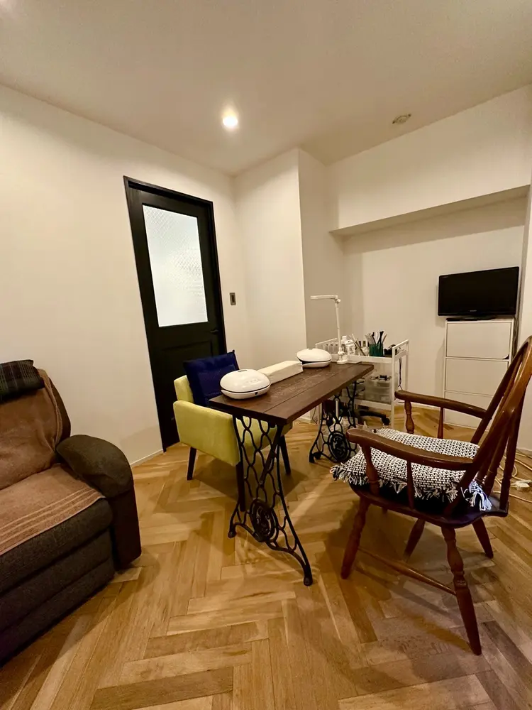 ON   nail artの内観・外観2