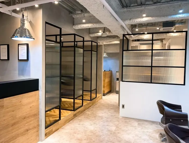 AUBE  HAIR raili 亀有店の内観・外観1
