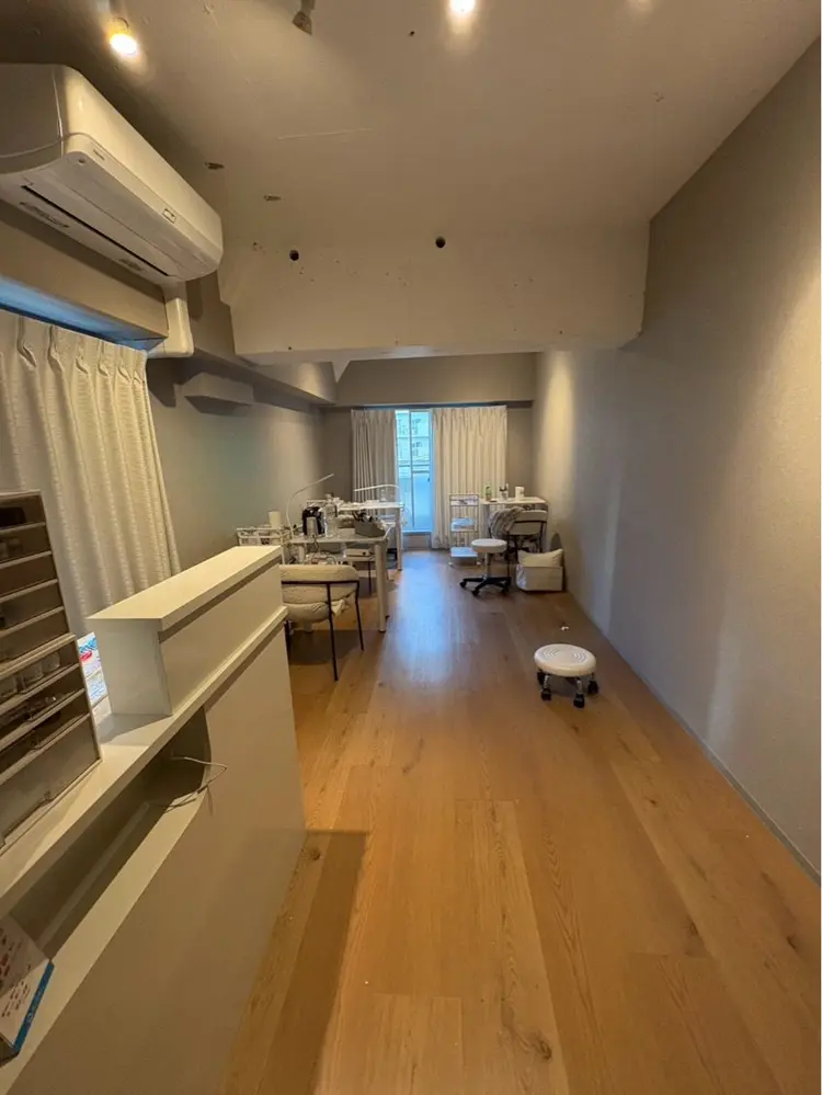 Aria nailの内観・外観1