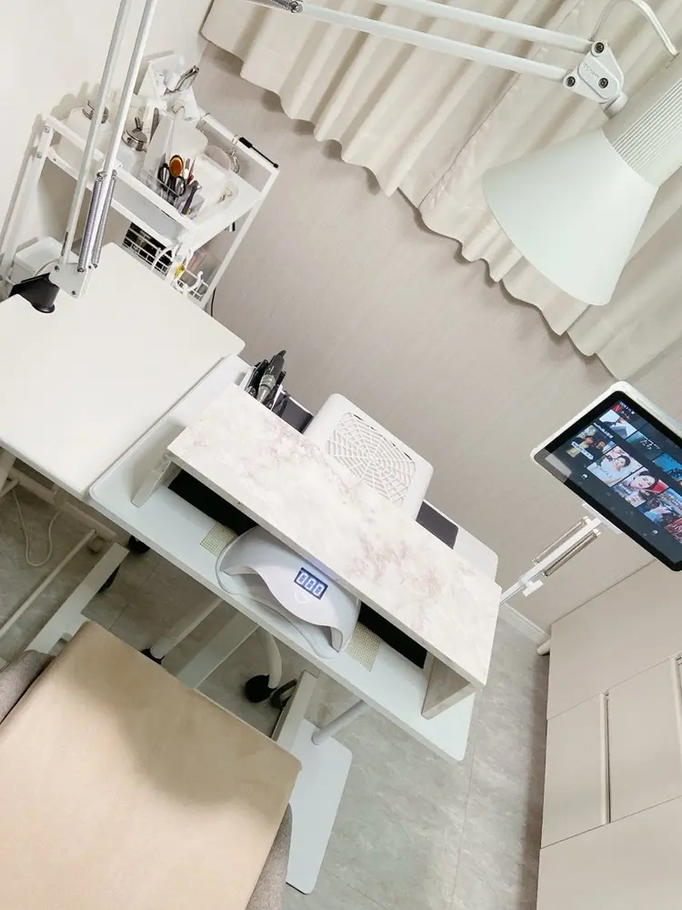 nailsalon  REJOICEの内観・外観1