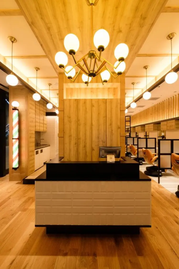 ヘアサロン 銀座マツナガ エドグラン店の内観・外観1