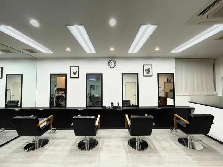 GROOM men's hairの内観・外観1