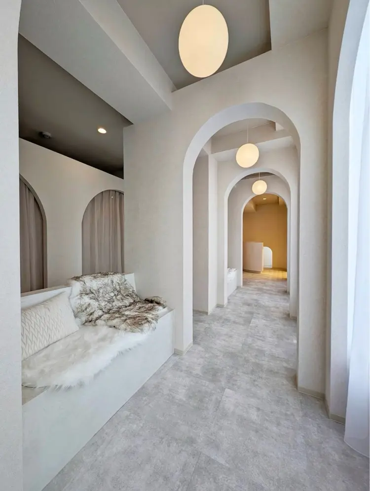 MIRROR KYOTO eyelashes & eyebrowsの内観・外観1