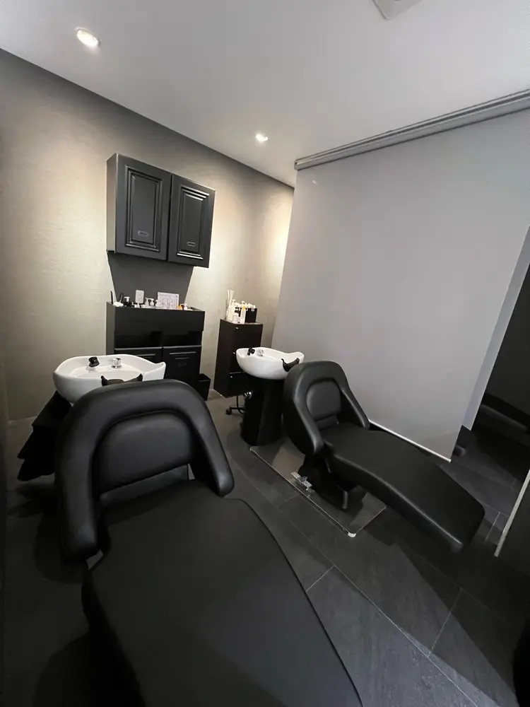 TLUUS梅田店の内観・外観3