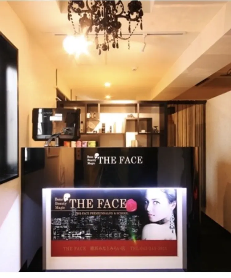 THE FACEの内観・外観3