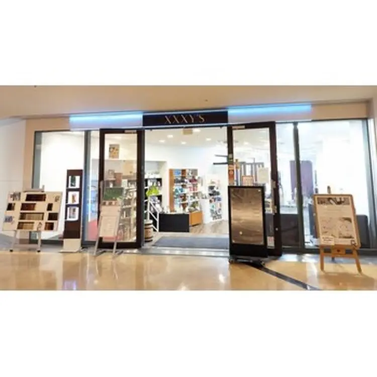 XXXY'S　COLOR FEEL　facial & nailの内観・外観1