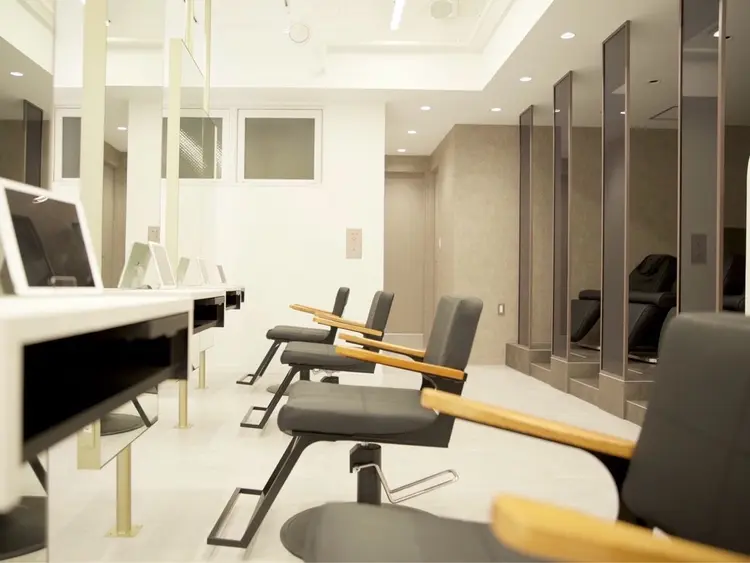 HUG横浜の内観・外観1