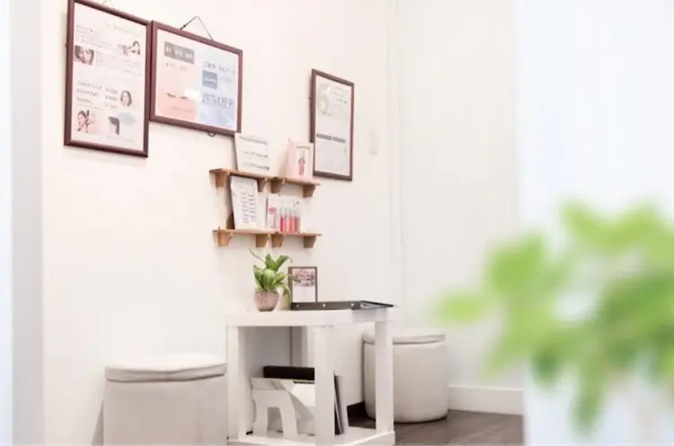 Eyelash Salon Blanc～まつげエクステと眉の専門美容室～　せんちゅうパル千里中央店の内観・外観2