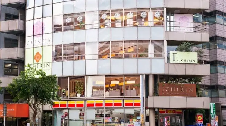 F.ICHIRIN 千葉店の内観・外観1