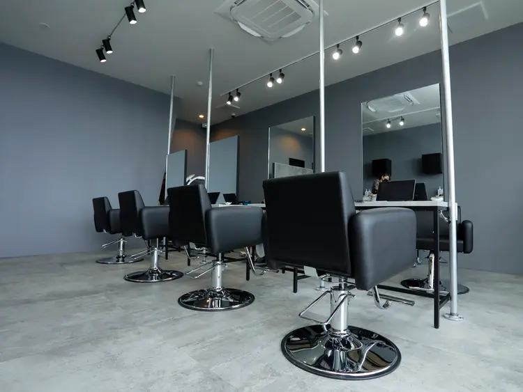 GLITTER 笠原店の内観・外観1