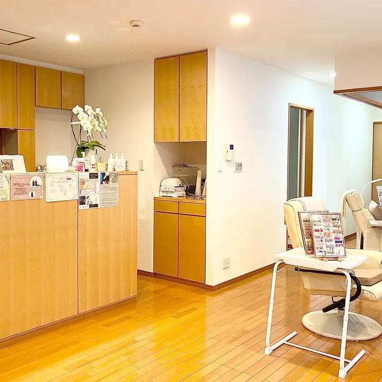 ネイルサロンスターガーデンの内観・外観2