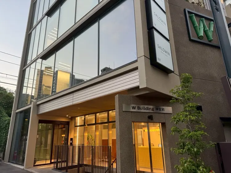 PANUPONの内観・外観1