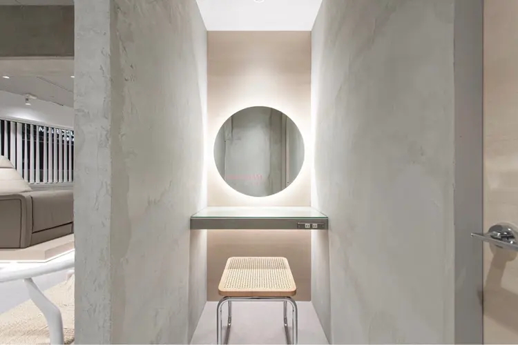 HOLOGRAM SISTERの内観・外観2