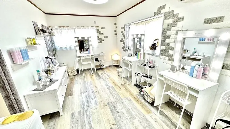MISERYヘアセット着付け専門店の内観・外観1