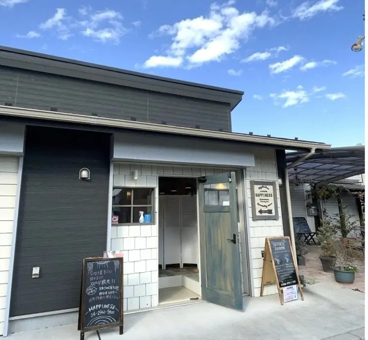 HAPPINESSまつげ専門店の内観・外観1