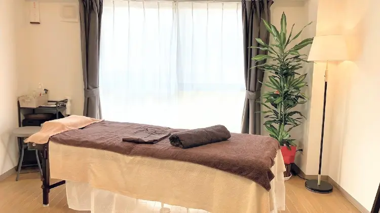 ナチュラル美サロン風香の内観・外観1