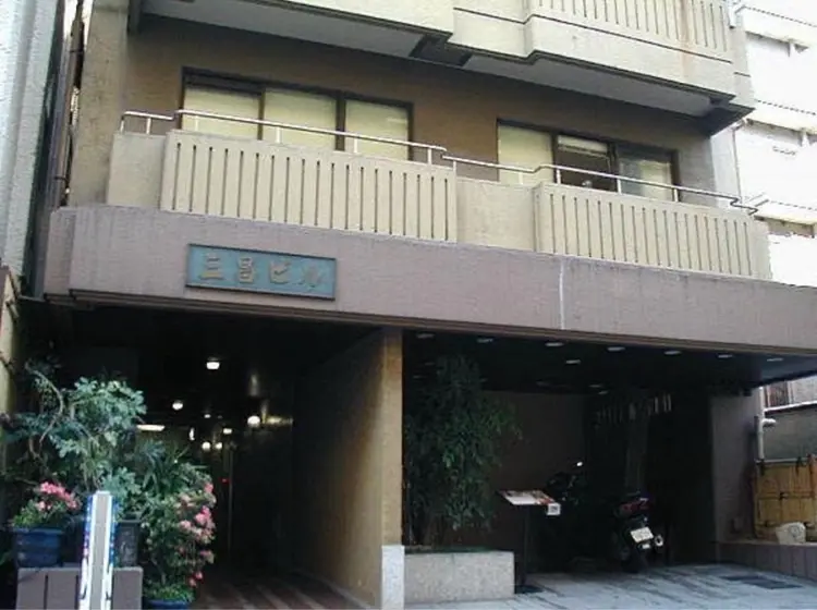 nes.nail池袋の内観・外観1