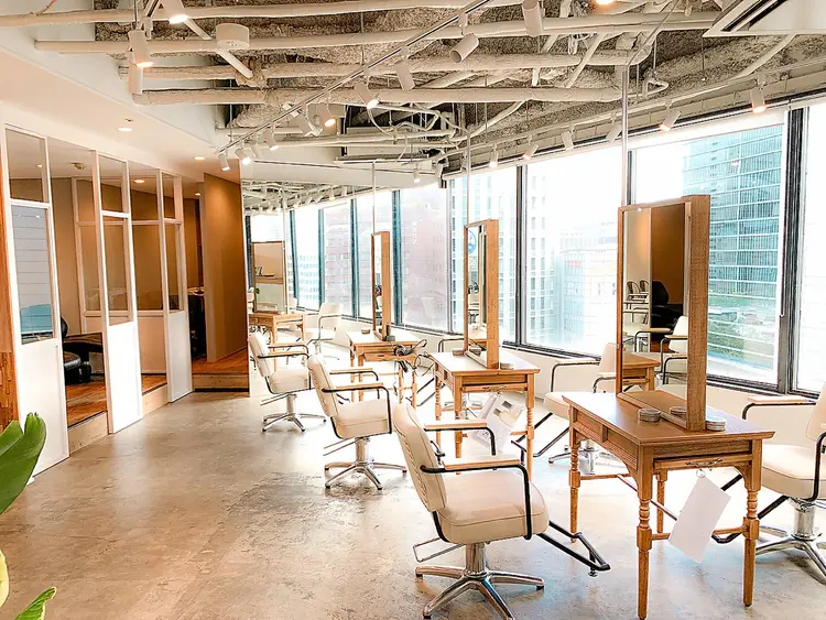 liv osakaの内観・外観1