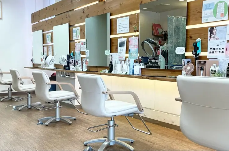 bios hair(ビオスヘアー)の内観・外観1