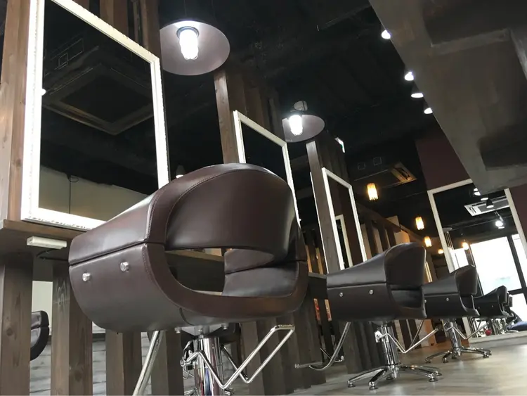 eye・nail salon fixlash 江坂店の内観・外観2