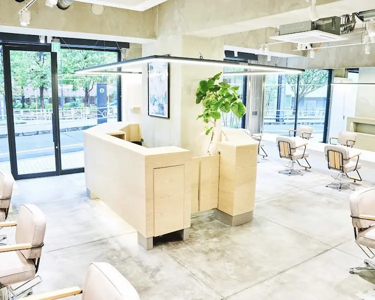 nana lonessの内観・外観1