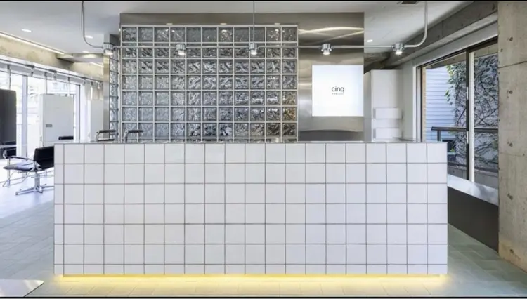 cinqの内観・外観2