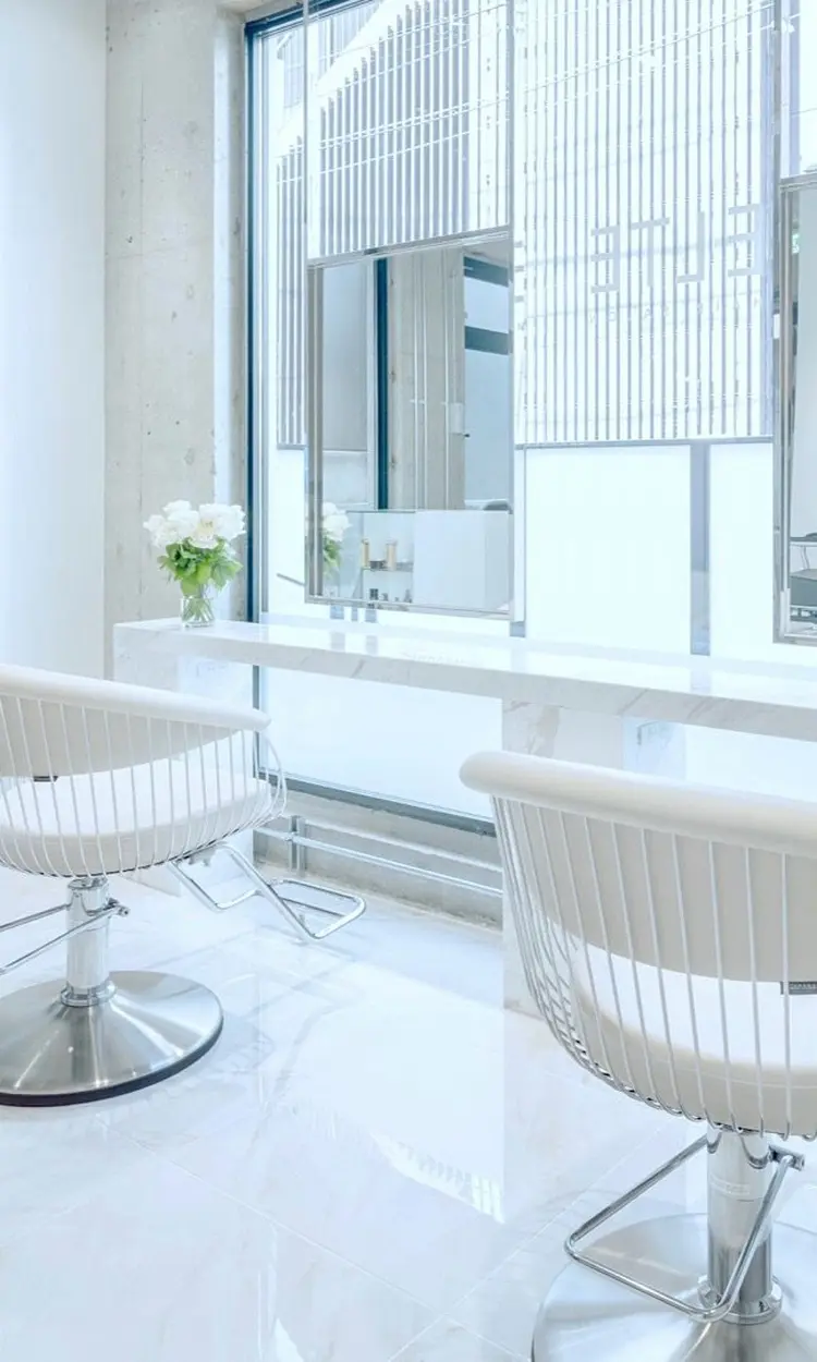 ELTE表参道の内観・外観2