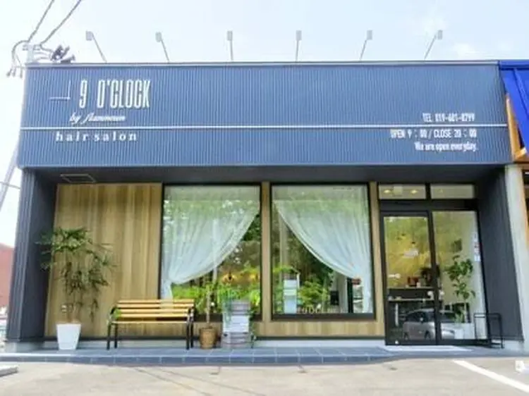 9o'clock by flammeum 青山みたけ店 (美容室ナインオクロック)の内観・外観1