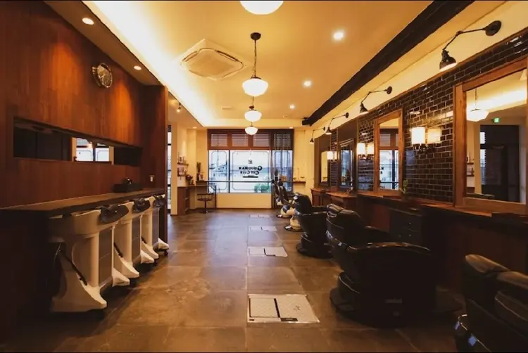 TheGOODMANCUTCLUBの内観・外観1