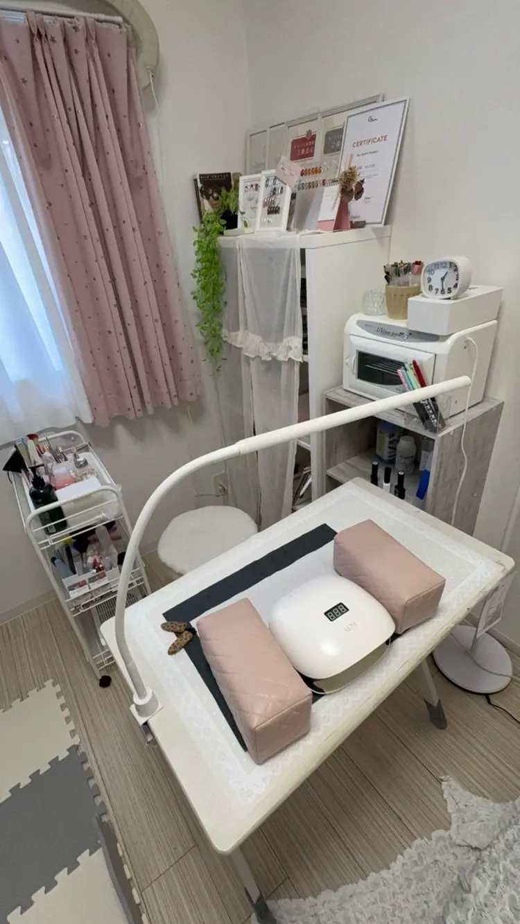 nail salon -TOIRO-の内観・外観1