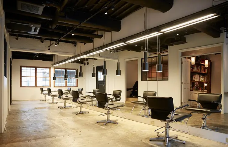 SEVENの内観・外観1