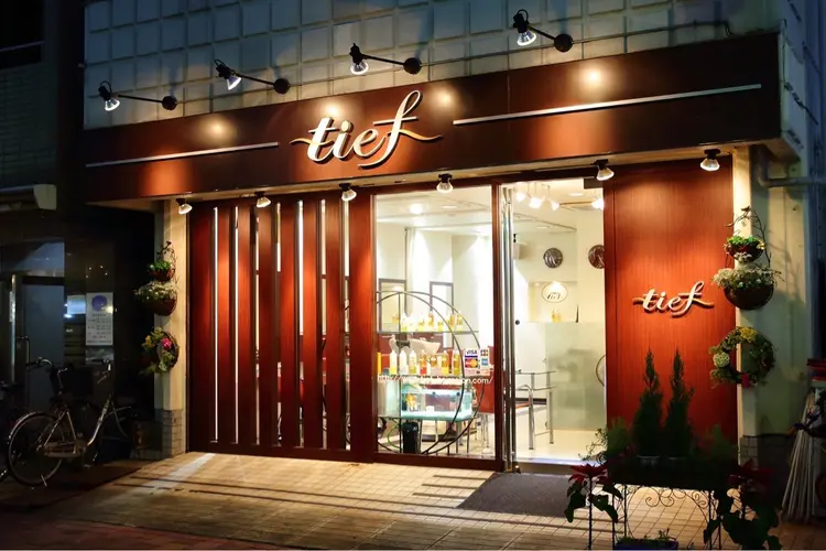 ヘア&リラックスティーフの内観・外観1