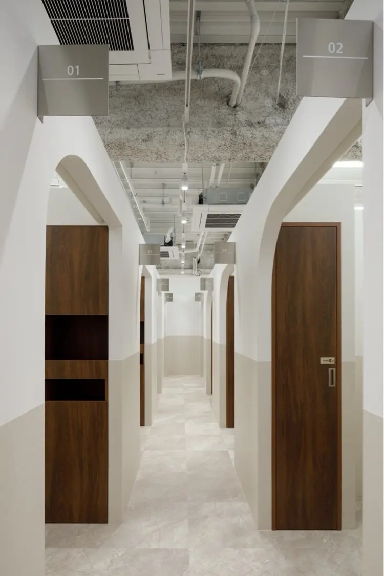 SALOWIN栄Suite店の内観・外観2