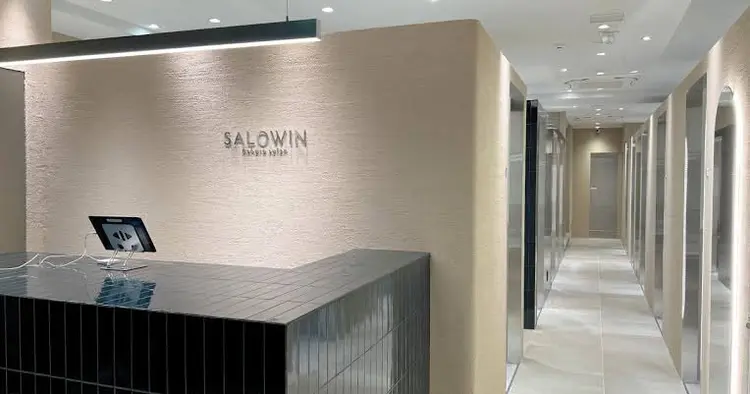 SALOWIN三軒茶屋店の内観・外観1