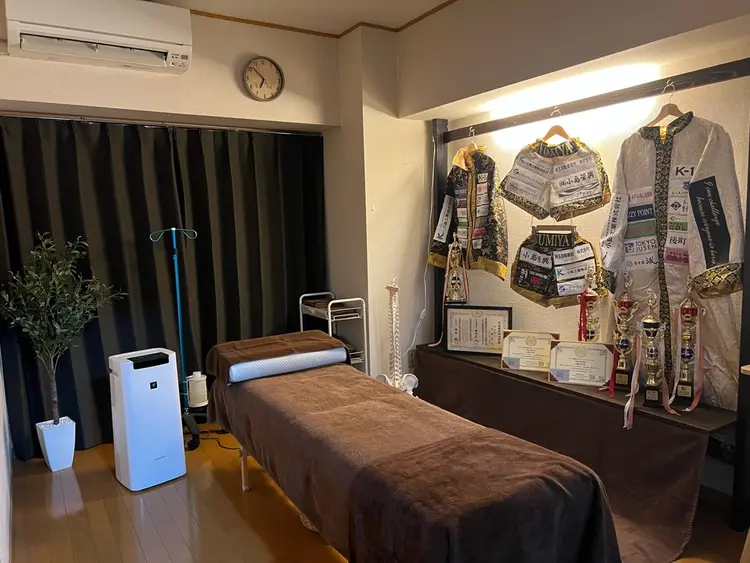 疲労回復サロンFUMIの内観・外観2