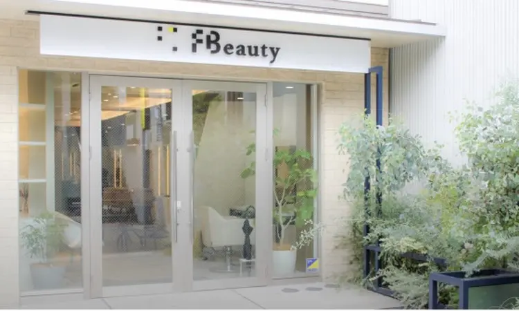 HUISの内観・外観2